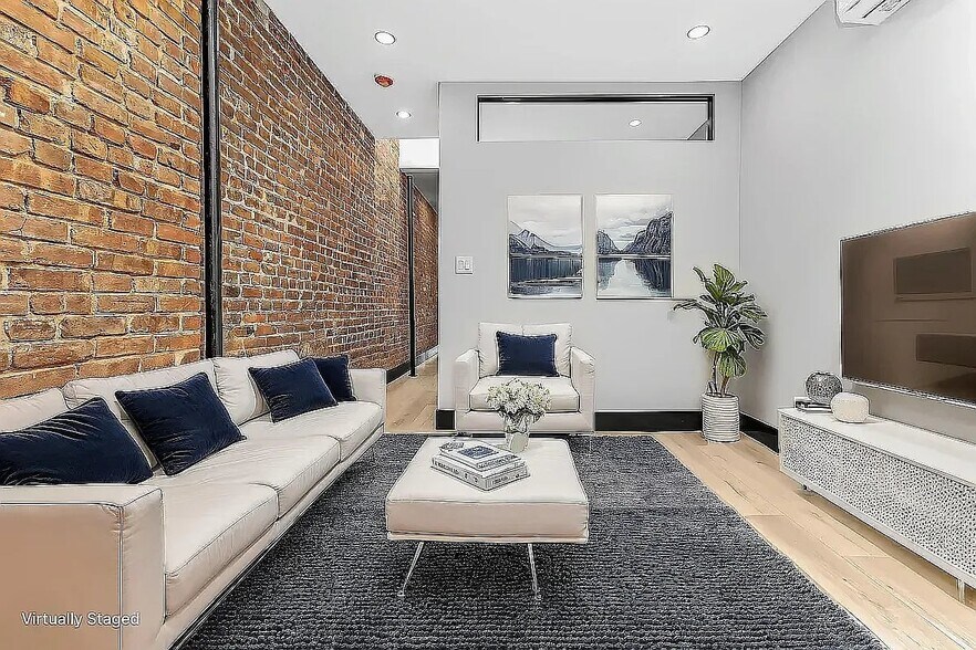 Building Photo - 438 W 52nd St