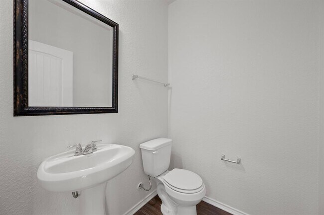 Building Photo - 6257 Mantalcino Dr