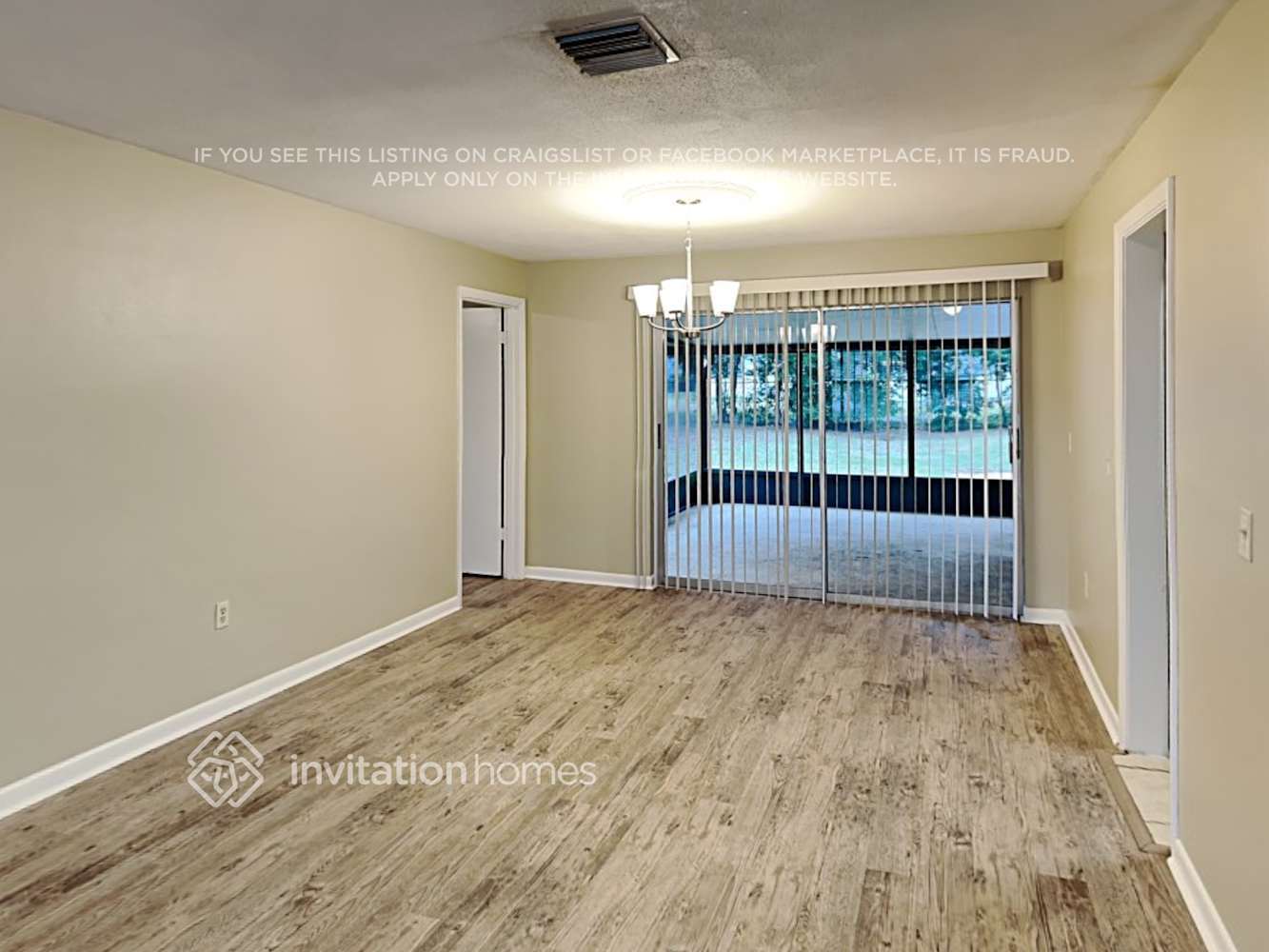 Building Photo - 3015 Bay Tree Dr