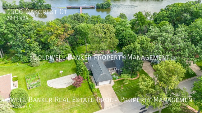 Building Photo - 1500 Oakcrest Ct