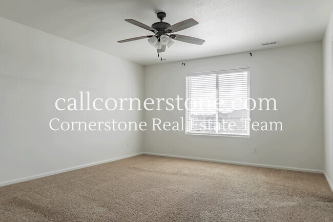 Building Photo - 10011 Seawolf Dr