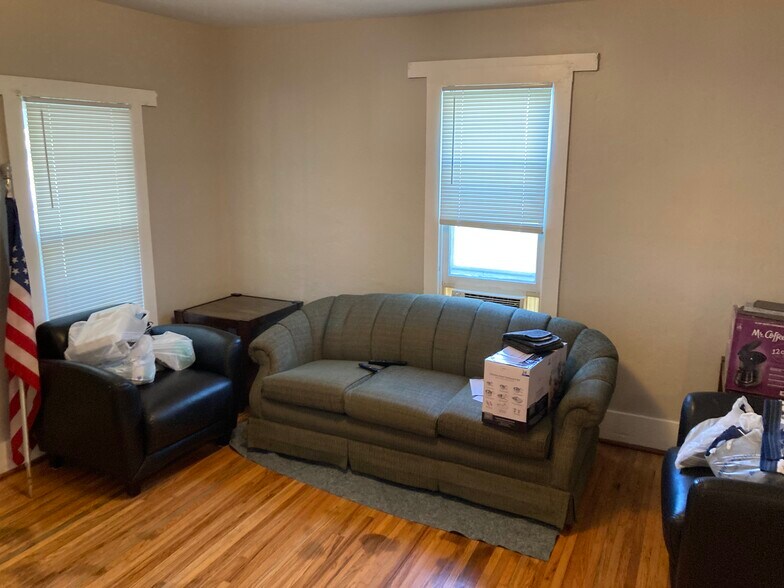 Building Photo - 1245 Van Dorn St