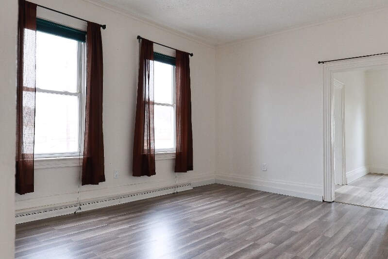 Building Photo - 1301 8th Ave