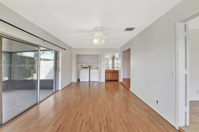 Building Photo - 1472 SW 26th Ave