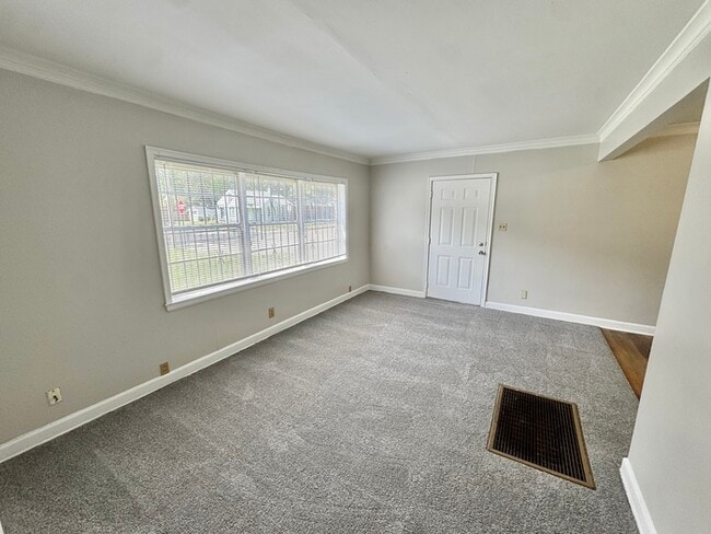 Building Photo - 1068 Railton Rd