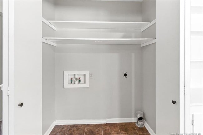 Building Photo - 221 Palomar St