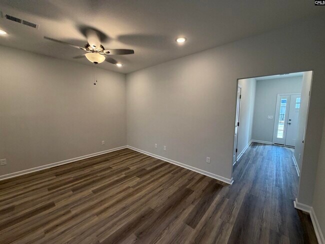 Building Photo - 2041 Armada Rd