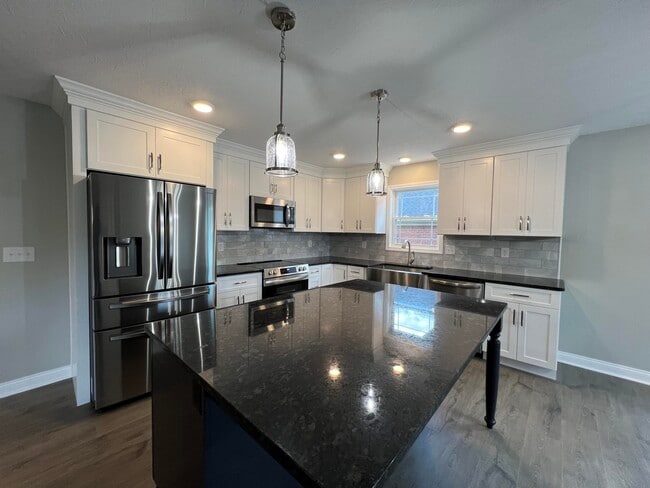Building Photo - 309 Gallahadion Ct