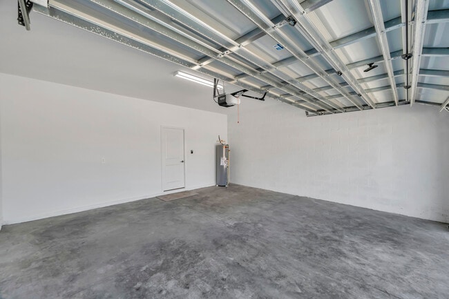 Building Photo - 9304 Bonita Mar Dr