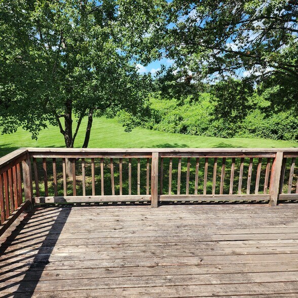 Building Photo - 2573 Millvalley Dr