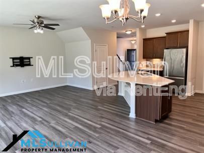 Building Photo - 1033 Sweet Cream Ct