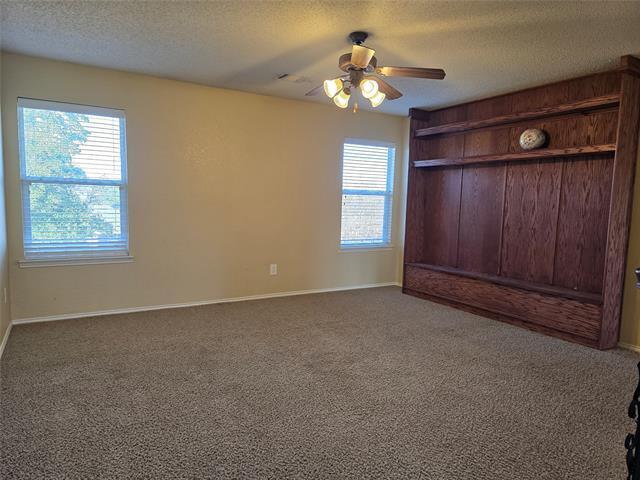 Building Photo - 9924 Pierce Dr