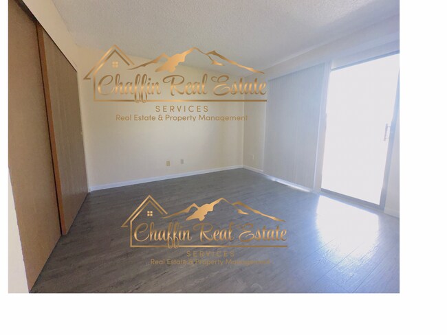 Building Photo - 281 Quail Wy