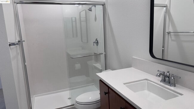 Building Photo - 470 Trellis Wy