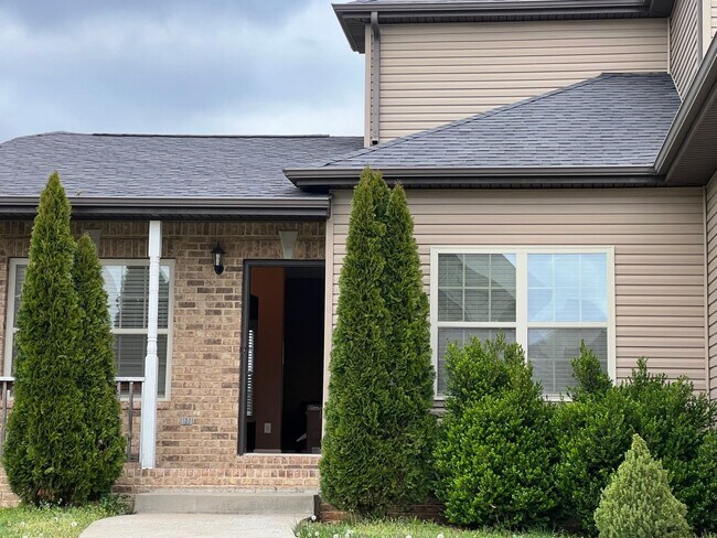 Building Photo - Charming 4BR House in Clarksville