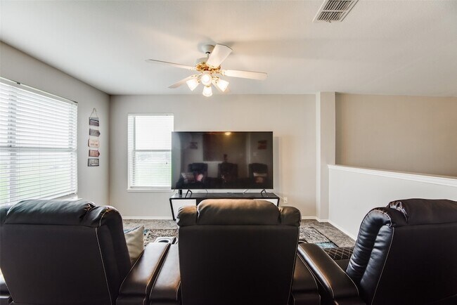 Building Photo - 1425 Gatlinburg Cir