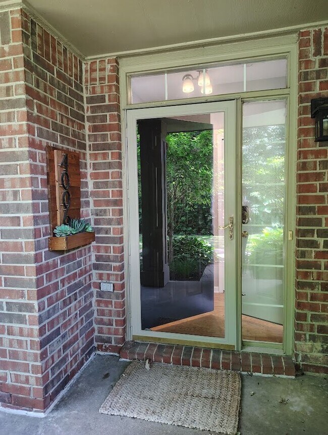 Building Photo - Coming Soon! Comfort & Convenience in the Heart of Canton Township