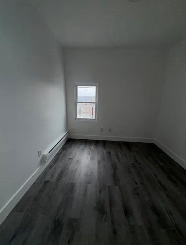 Building Photo - 25 Riverview Pl