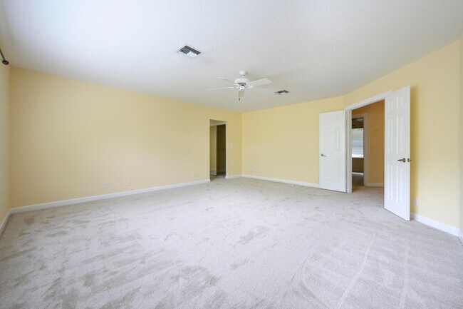 Building Photo - 248 Bluejay Ln