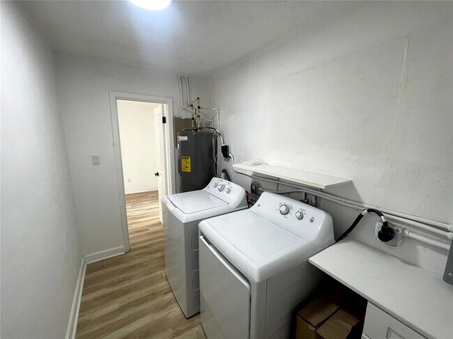 Building Photo - 3717 Belmont Blvd