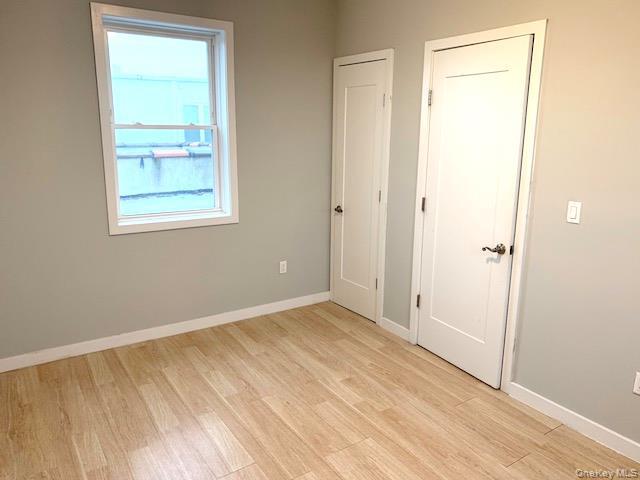 Building Photo - 215 E Broadway