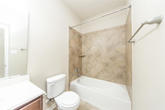 Building Photo - 8130 Heartbrook Field Ln