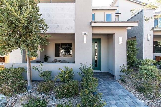 Primary Photo - 11557 Alpine Cove Ave