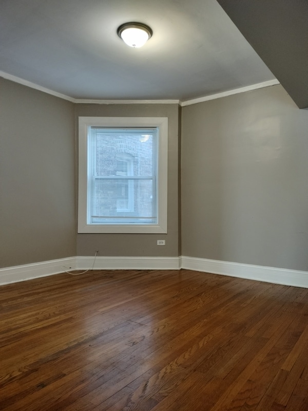 Building Photo - 7729 S Essex Ave