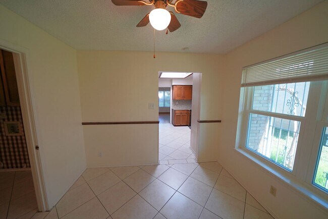 Building Photo - 4211 Colonneh Trail