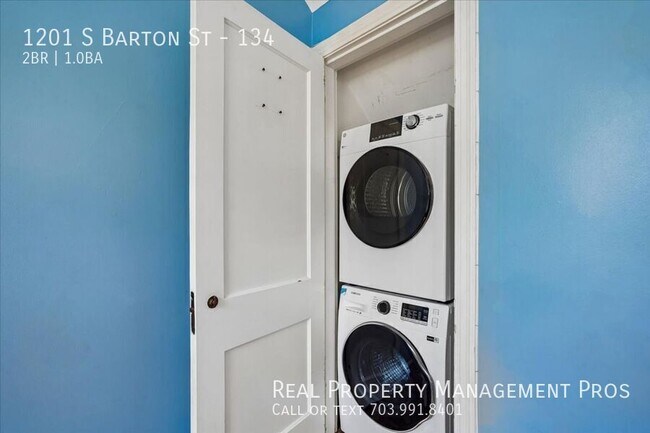 Building Photo - 1201 S Barton St