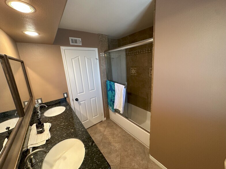 Building Photo - 28338 Welfleet Ln