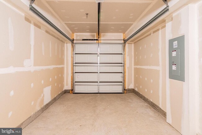 Building Photo - 21835 Express Ter