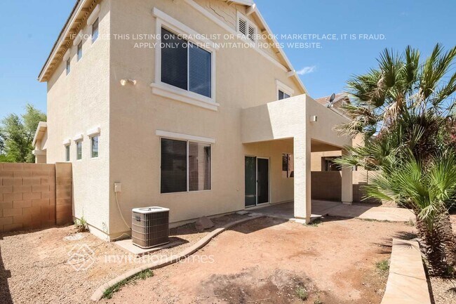 Building Photo - 4170 E Betsy Ln