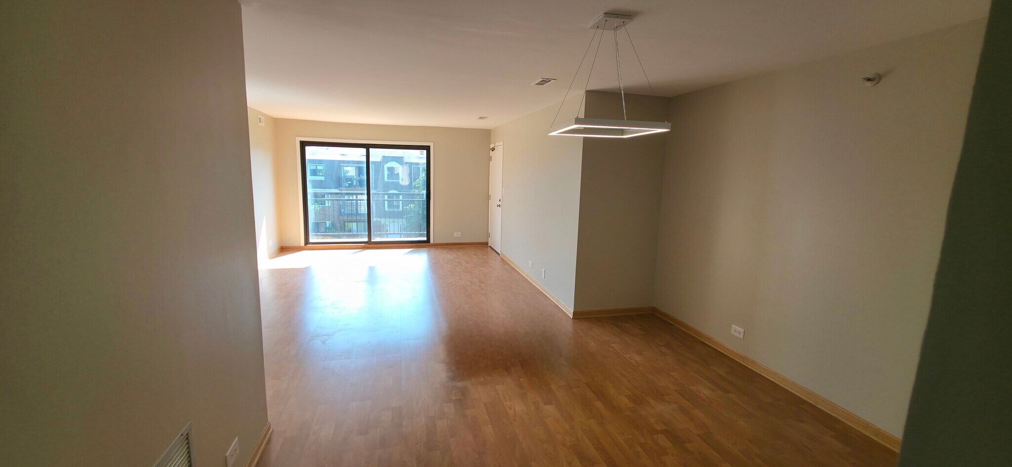 Building Photo - 4132 Cove Ln