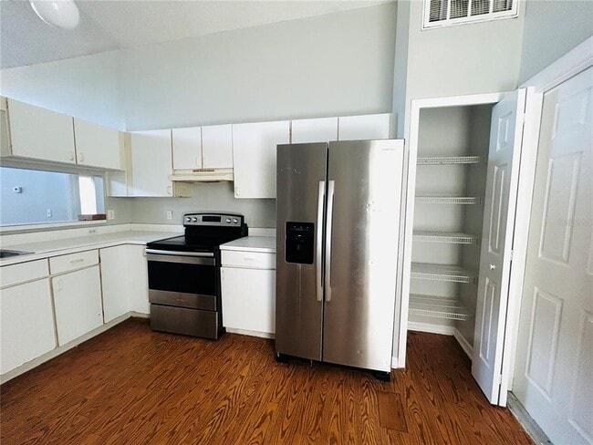 Building Photo - 40 Coventry Ct