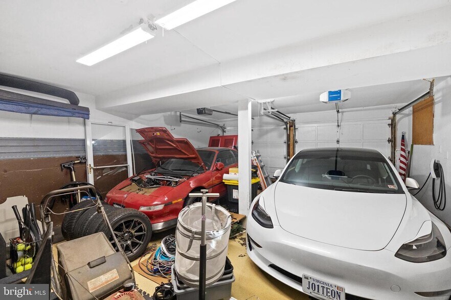 Building Photo - 8469 Rippled Creek Ct