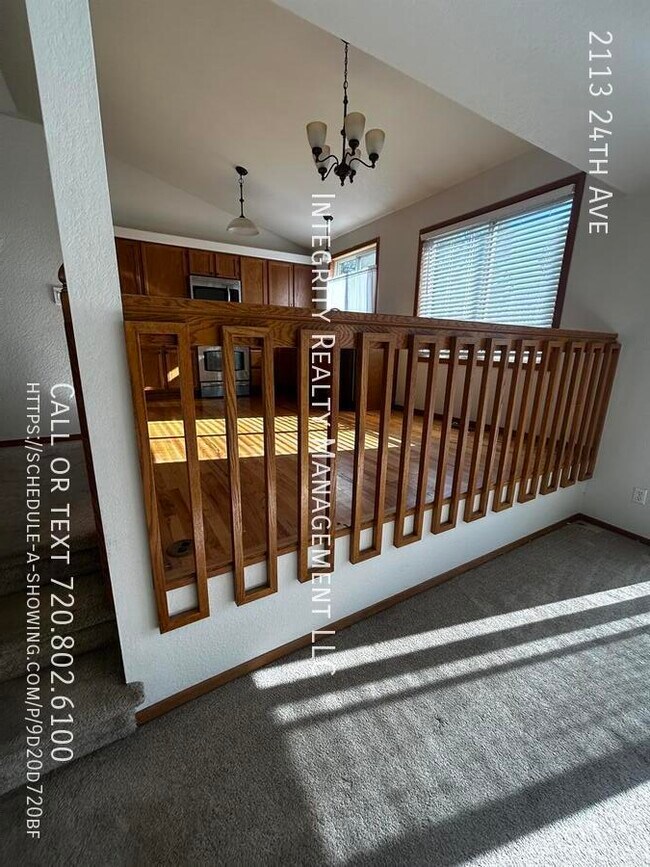 Building Photo - 2113 24th Ave