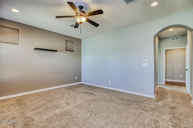 Building Photo - 14509 Holly Springs