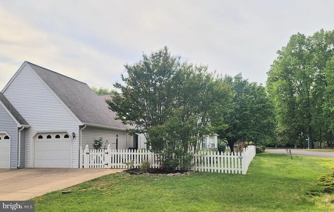 Primary Photo - 11611 Hampshire Ct