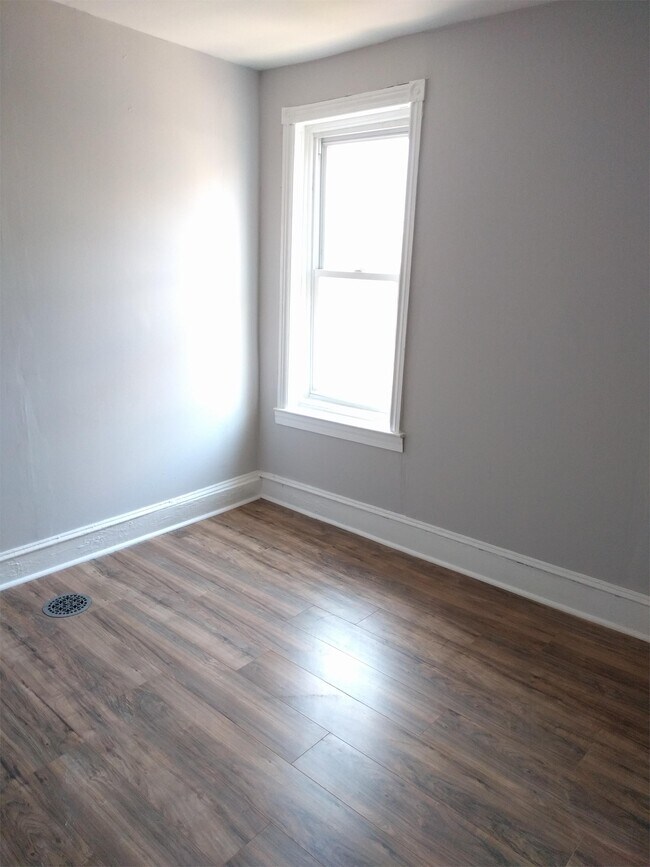 Building Photo - 1434 N Felton St