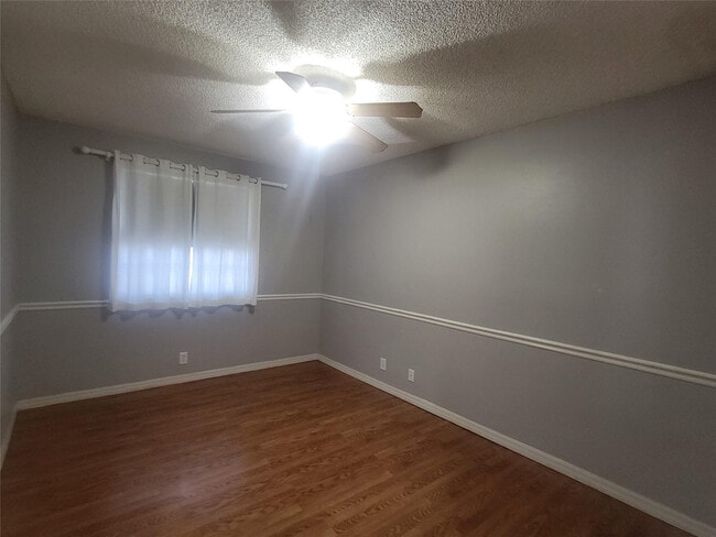 Building Photo - 1505 Harbour Side Dr