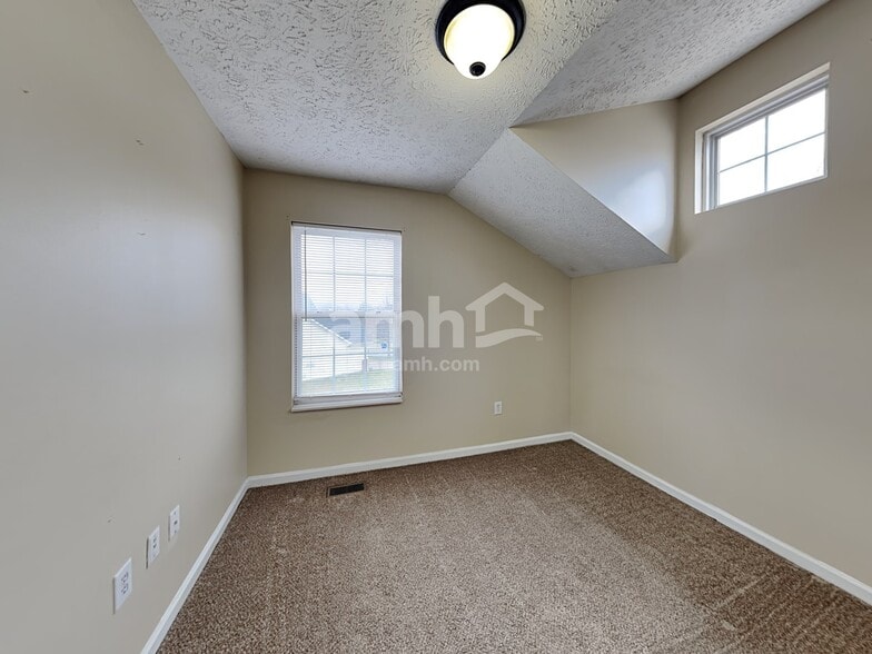 Building Photo - 11147 Winterwood Dr