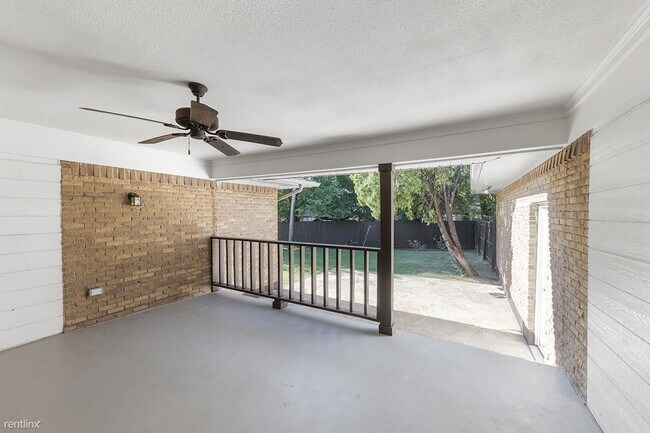 Building Photo - 1 br, 2 bath House - 1309 Lamp Post Lane S...