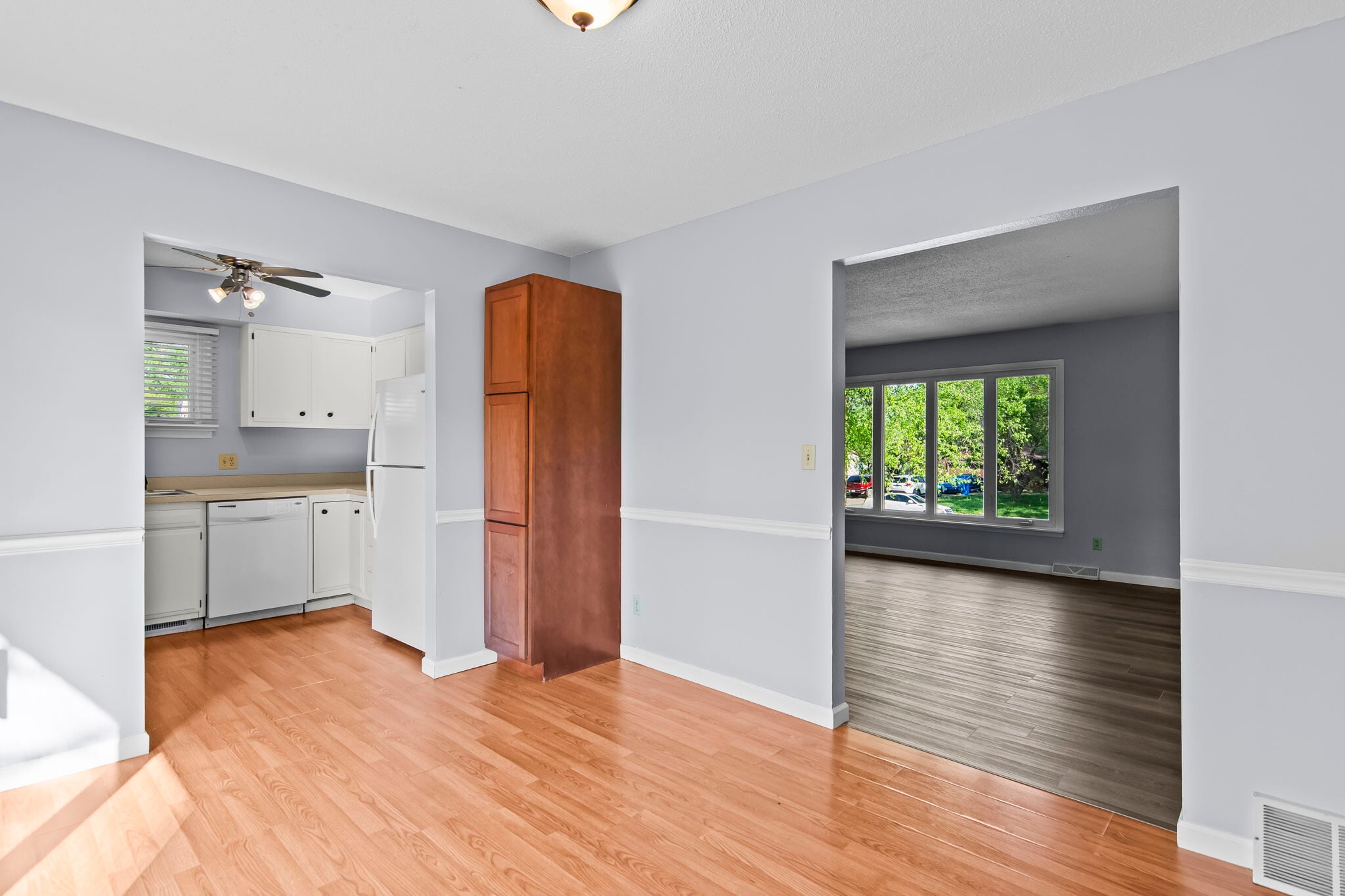 Building Photo - 204 Saxon Dr