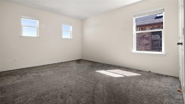 Building Photo - 1017 Plano Ln