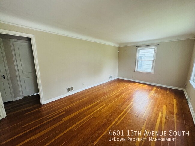 Building Photo - 4601 13th Ave S