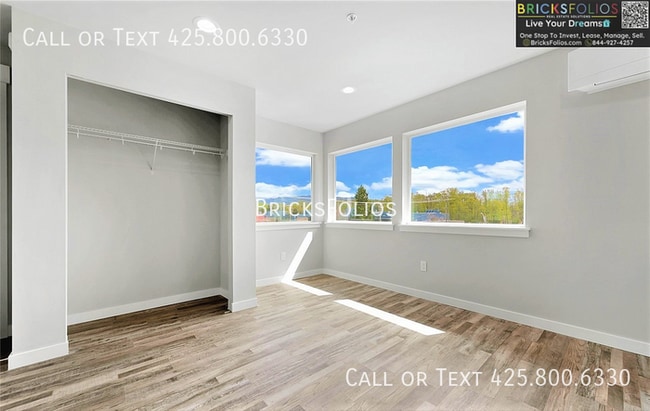 Building Photo - Embrace Comfort and Style in Your Monroe Home