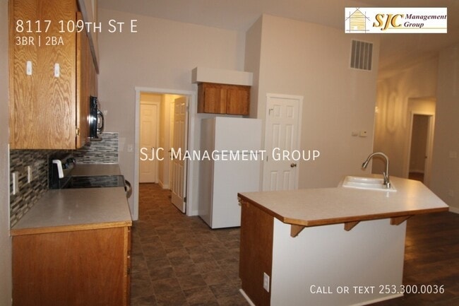 Building Photo - 8117 109th St E