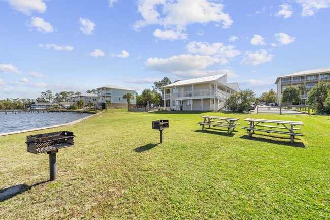 Building Photo - 25925 Canal Rd