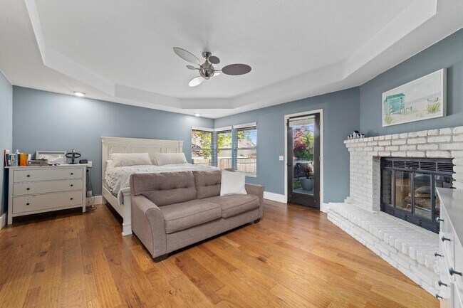 Building Photo - 8780 Harrogate Ct